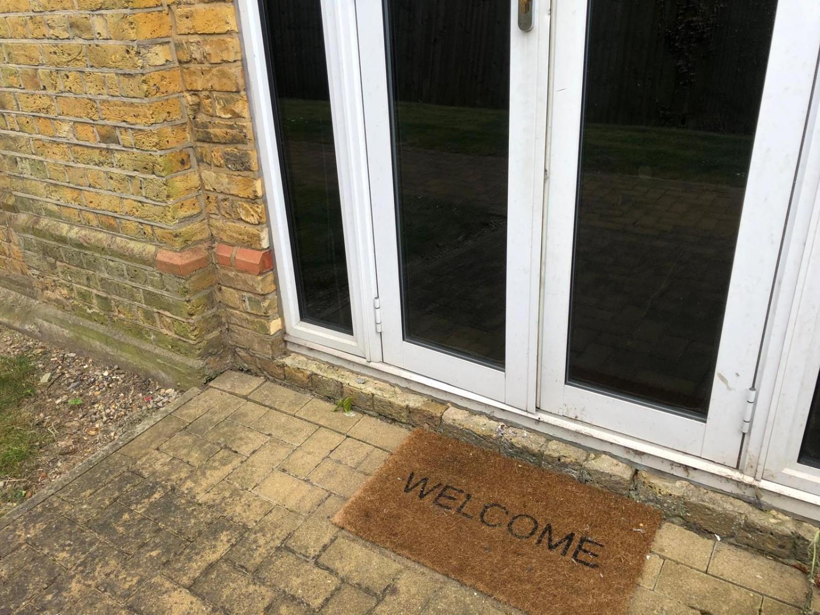 Spacious King Room With Private Entrance - Near Emirates And Camden And King'S Cross - 5 Min To Tube Finchley Exteriör bild